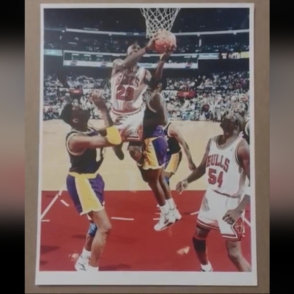 MICHAEL JORDAN & KOBE BRYANT 16 POSTER ULTRA GLOSSY REPRINT 8.5x11 BUNDLE SET!🔥 - Picture 9 of 16